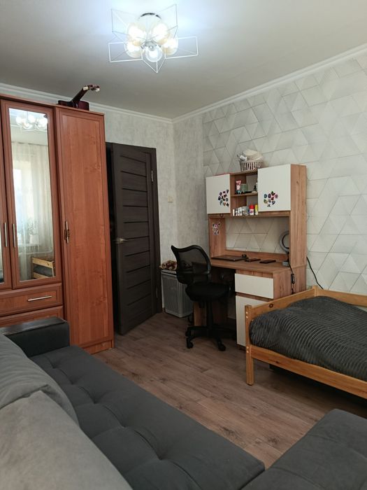 Продам 2 комн квартиру