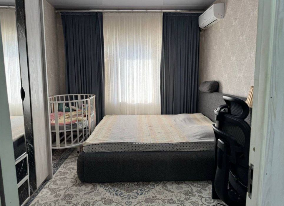 Юнусабад 11 - 2/4/4    балкон 2/6.  58м²