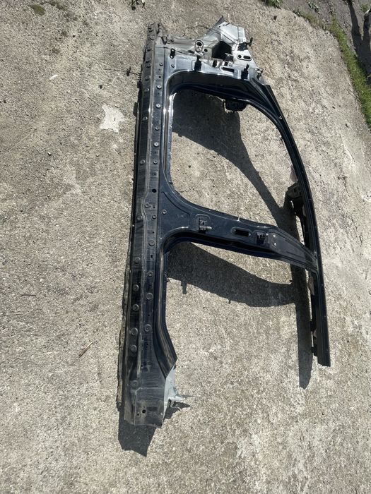 Prag/cap prag/stalp jumate parte caroserie stanga Bmw seria5 GT f07