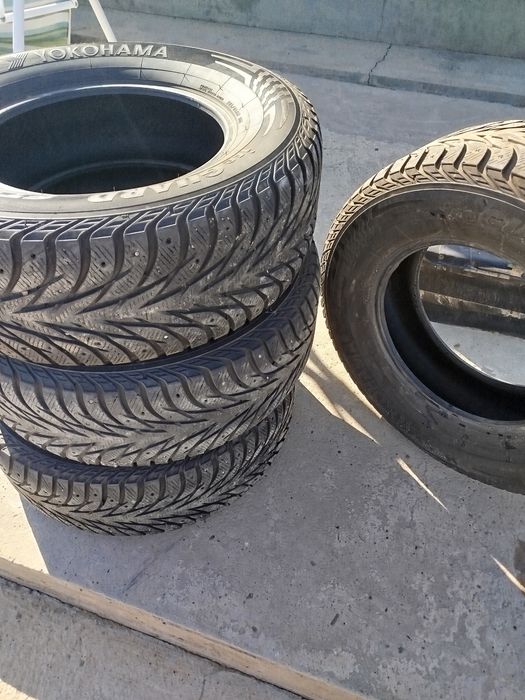 Yokohama Ice Guard 285/65/R17