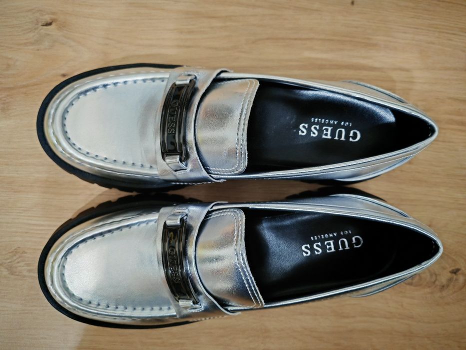 Mocasini dama Guess noi mărimea 38 (7.5US)