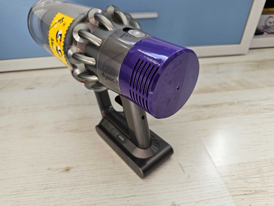 Прахосмукачка DYSON V10 Absolute