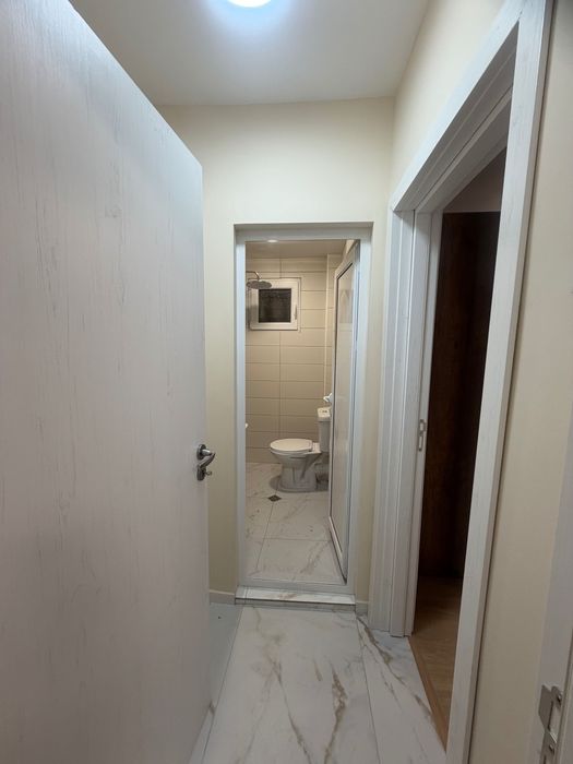 Ремонтиран и обзаведен тухлен 3 стаен апартамент