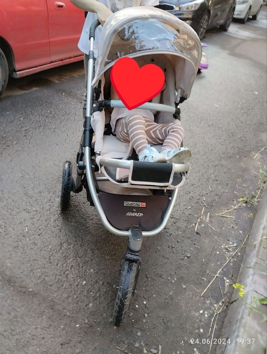 Продам коляску adamex