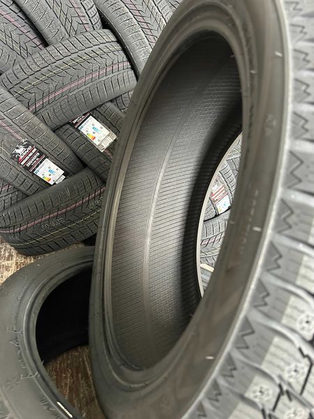 Нови Зимни Гуми Arivo Ice Claw Arw 7 315/35R22 111T Xl Нов Dot