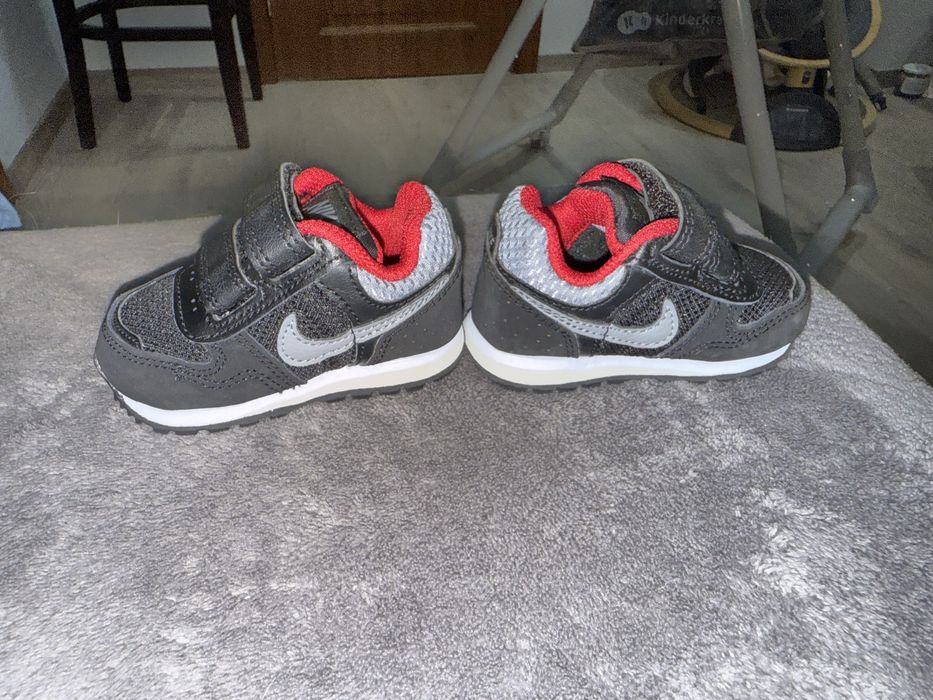 Маратонки NIKE за бебе