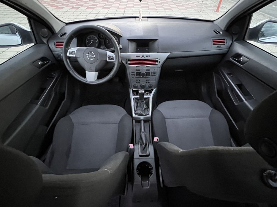 Opel astea H 2012 1.7 Cdti