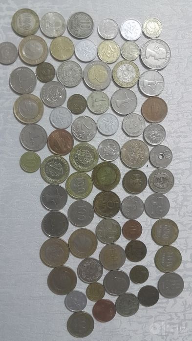 Срочно продам монеты