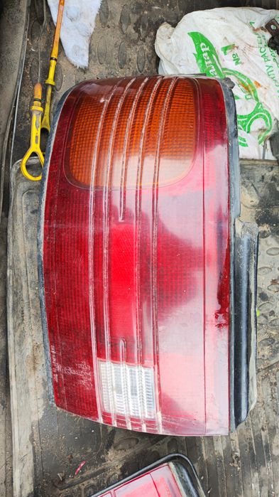 Задний стоп на мазду 323