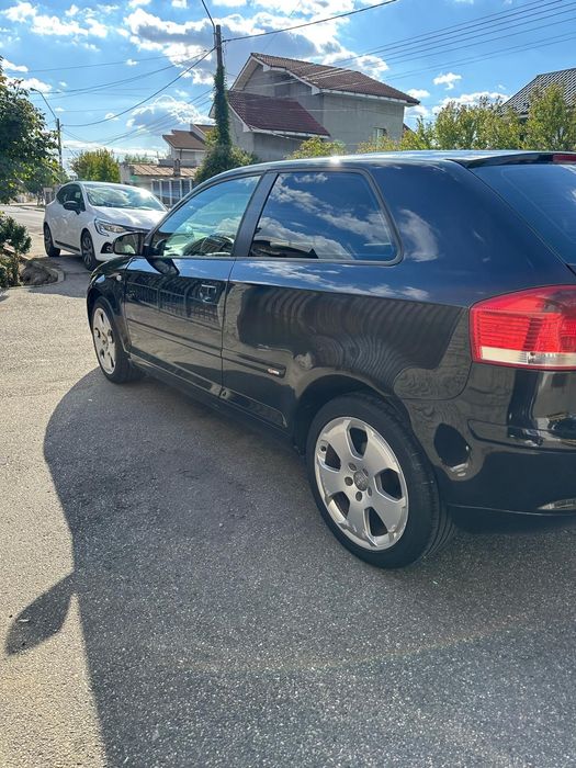 Vând Audi A3 2004