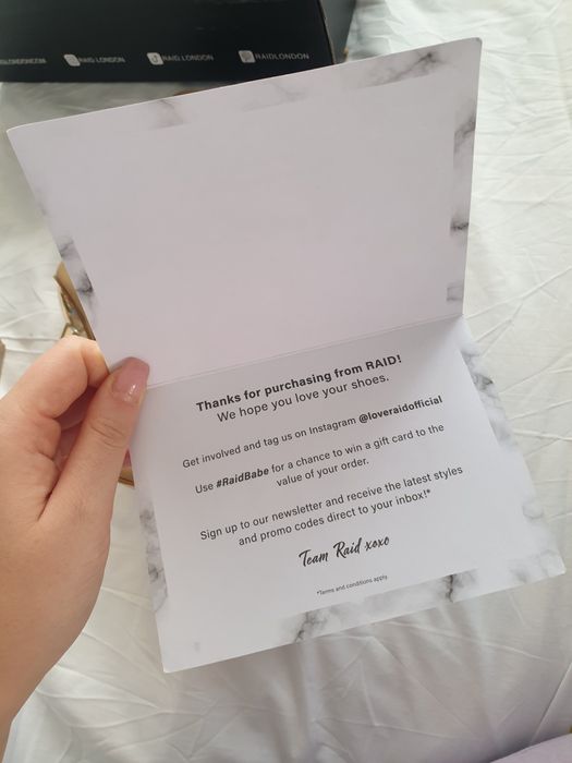 Botine Raid stil Kim Kardashian