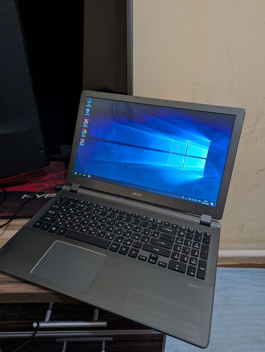 Ультрабук Асер..