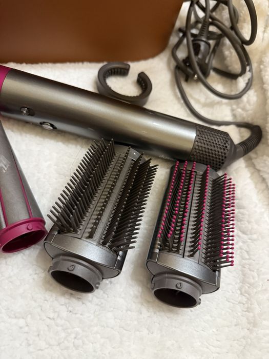 Dyson Airwrap Smooth Control Style