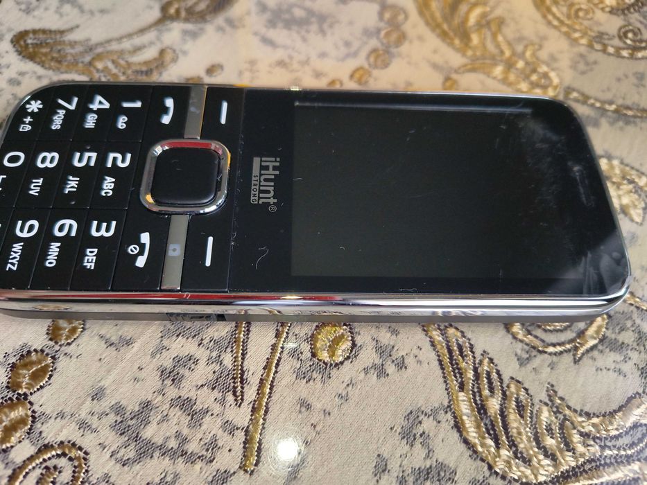 Vând telefon nou