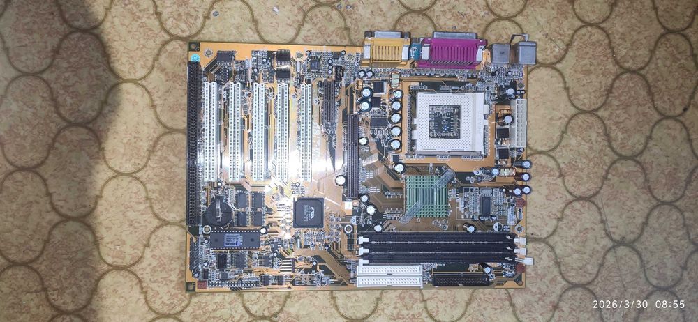 Ретро материнская плата Pentium III Socket 370