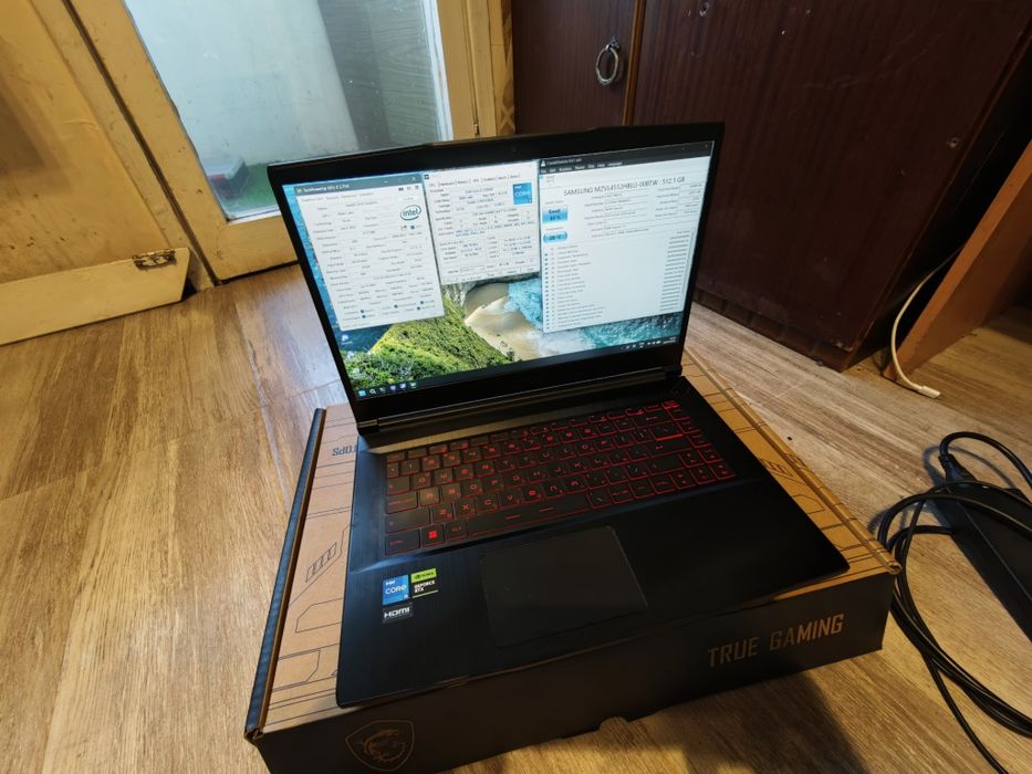 Продавам лаптоп MSI Thin GF63-12VE