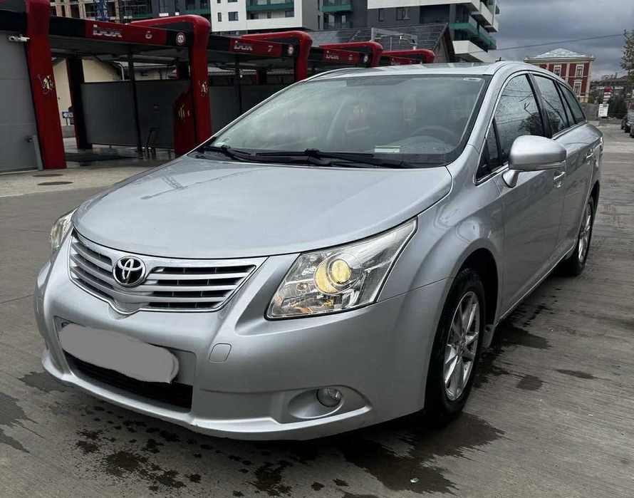 Toyota Avensis 2.0 diesell 2011