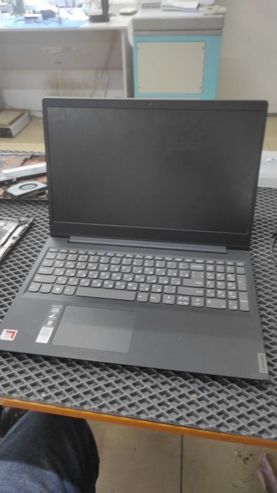 Продам ноутбук Lenovo