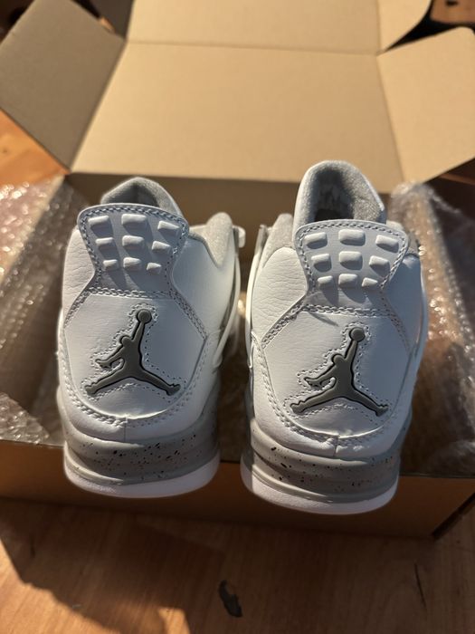 Air Jordan 4 White Oreo 40