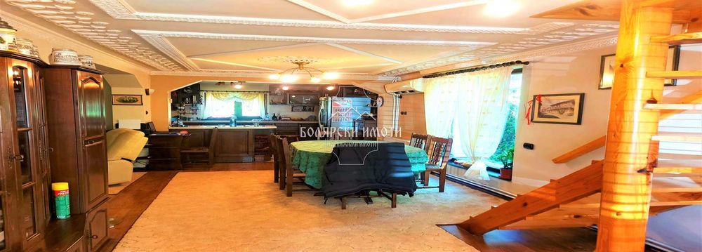 Дава се под наем Къща в с. Арбанаси, Област Велико Търново - 200 кв.м за 750 € - Снимка #3