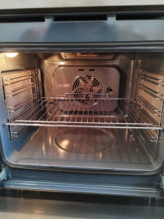 Фурна за вграждане Аристон