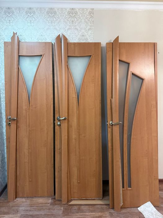 Продам двери б/у