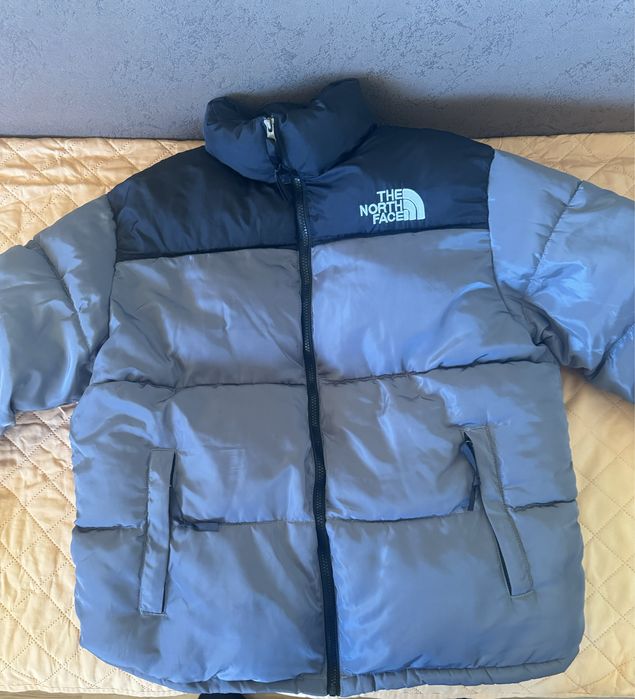 The North Face Nuptse 700