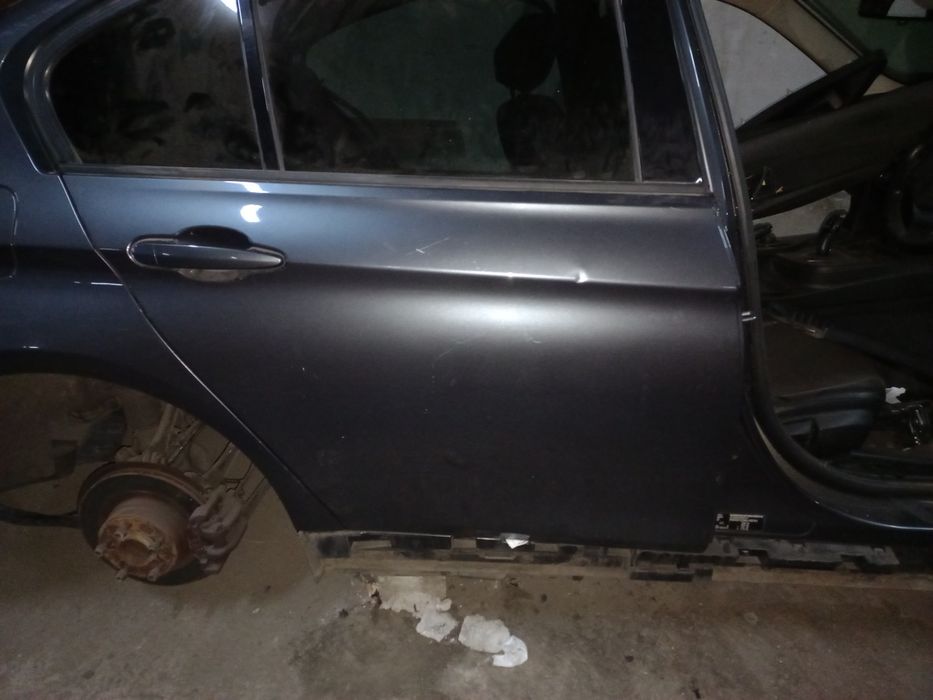 Ușa dreapta spate bmw f30