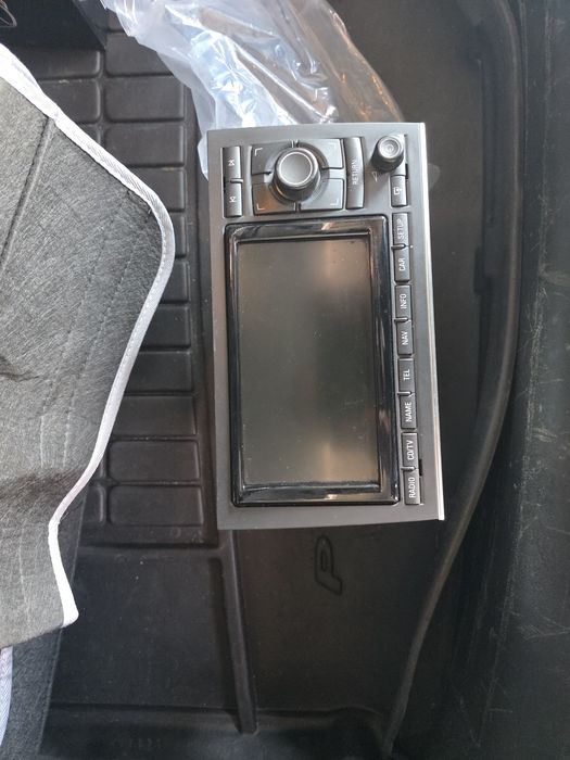 Audi A4 B7 Navigatie RNSE