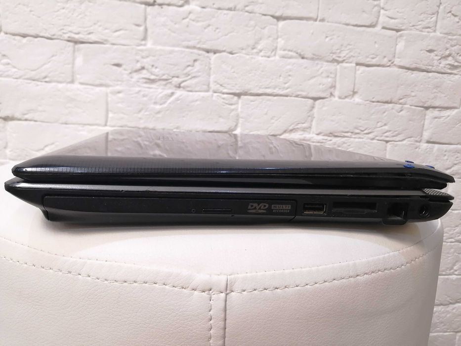 Продам или обменяю ноутбук ASUS A52J рабочий