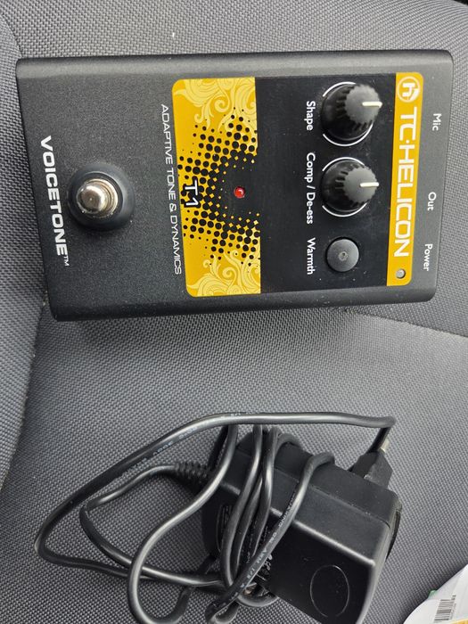 TC Helicon VoiceTone T1 Вокален процесор