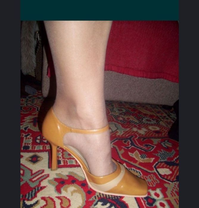 Pantofi eleganți crem  măr 39-40
