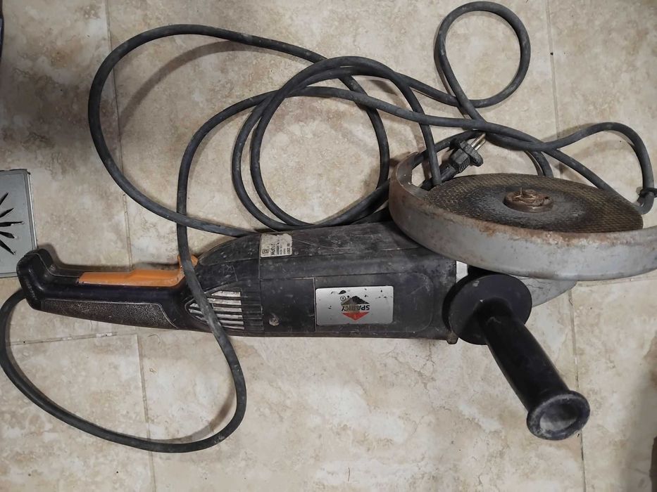 Продавам Голям Ълошлайф Sparky MA 2001