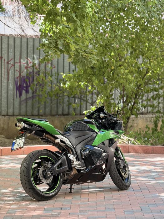 Honda CBR600RR PC40