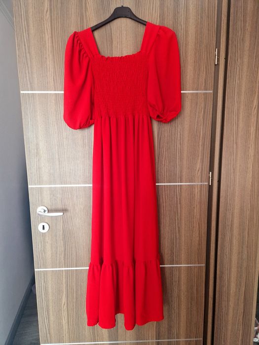 Rochii midi elegante