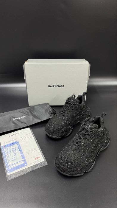 Balenciaga Triple S “Swаrovski” черен