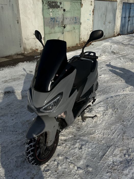 Maxi скутер продам