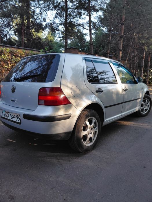 Volkswagen golf 4