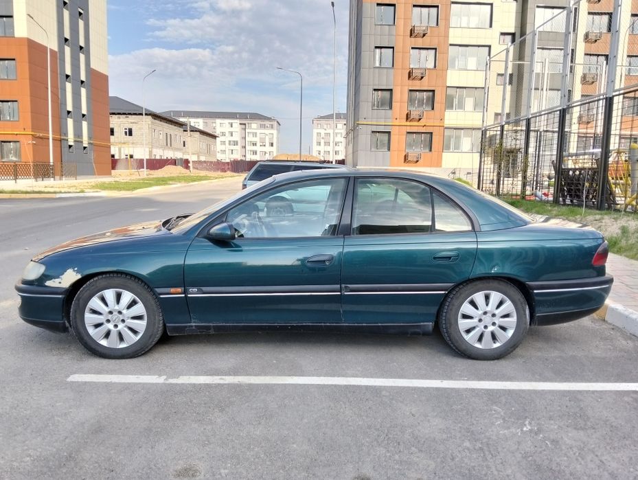 Opel omega 1995 жылғы
