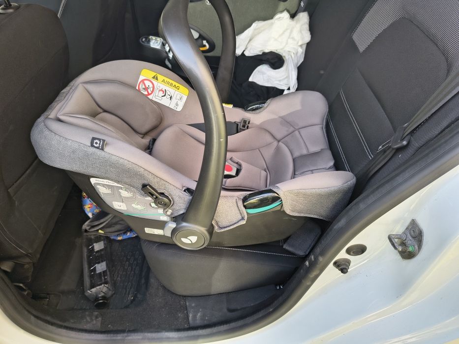 Joie - Scoica auto i-Snug 2