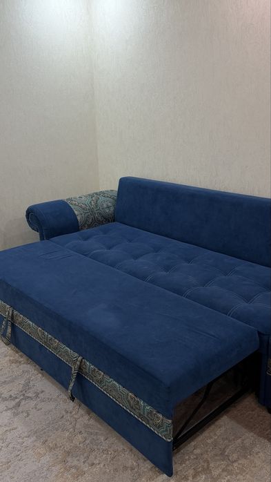 Продам диван срочно