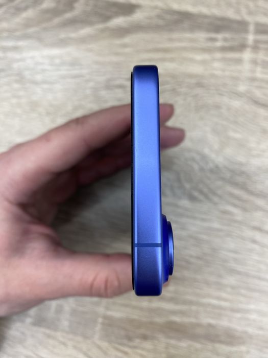 Продам Apple iphone 16 128 gb фиолетовый