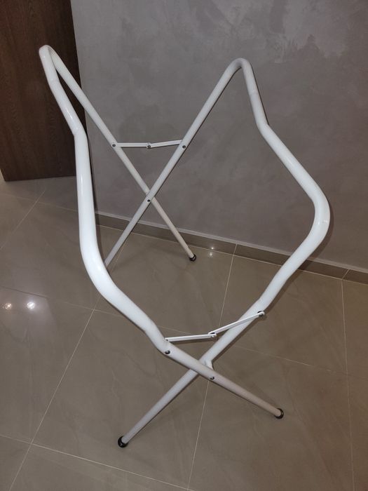 Вана със сгъваема стойка