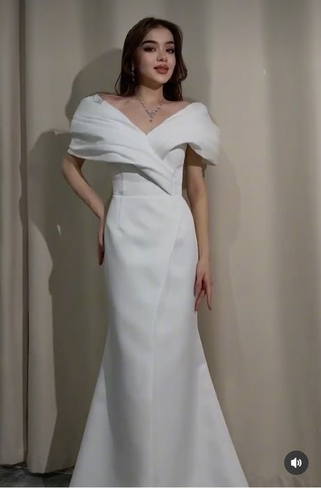 Новое платье, 42 размер