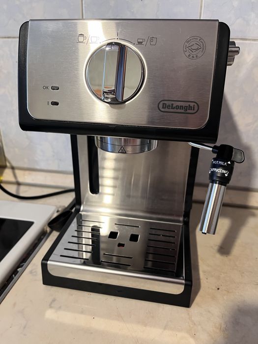 Продам кофемашину De’Longhi ECP35.31
