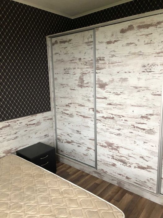 Дава се под наем Двустаен апартамент в София, Студентски град - 70 кв.м за 700 € - Снимка #1