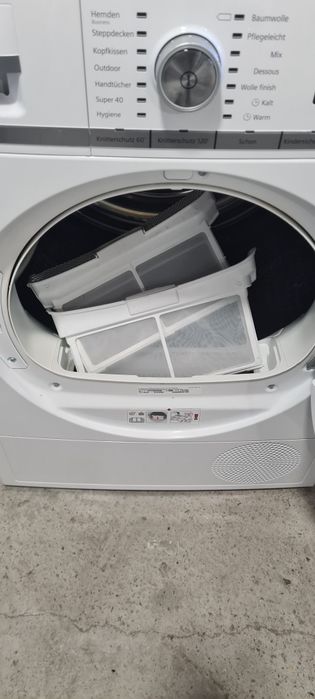 Сушилня с термопомпа 8кг Siemens R290