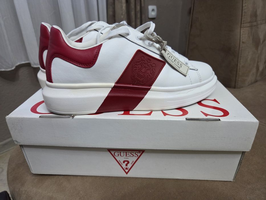 Сникърси GUESS  ест.кожа