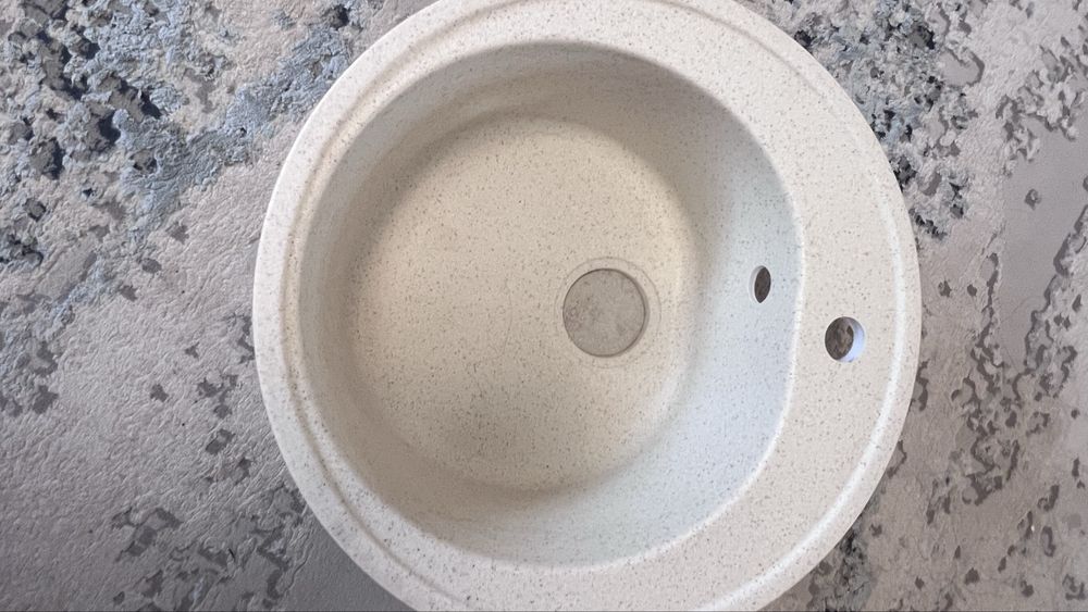 Кухонная мойка, новая