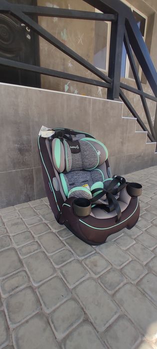 Автокресло от 0-36 кг б/у.